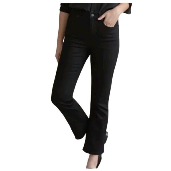 Everlane Kick Crop Jeans Coated True Black Raw Hem Women's 26 - Picture 1 of 6